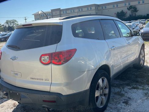 Used 2011 Chevrolet Traverse LTZ image 6