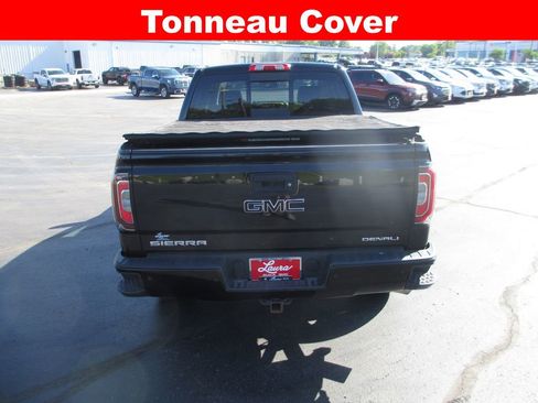Used 2018 GMC Sierra 1500 Denali w/ Denali Ultimate Package AWD/4WD image 9