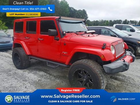 Used 2016 Jeep Wrangler Unlimited Sahara w/ Connectivity Group AWD/4WD image 5