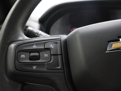 Used 2024 Chevrolet Silverado 2500 Custom w/ Custom Value Package image 14