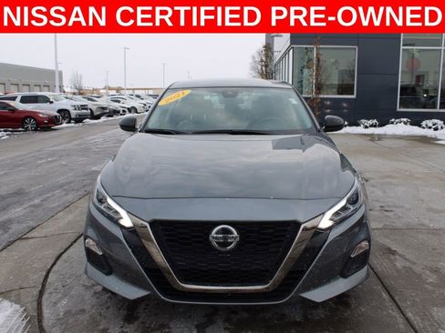 Certified 2021 Nissan Altima 2.5 SR image 2