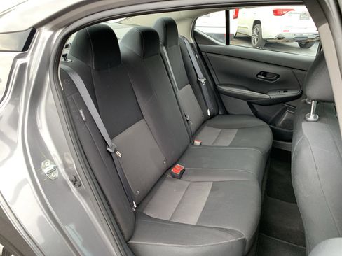 Used 2024 Nissan Sentra SV FWD image 36