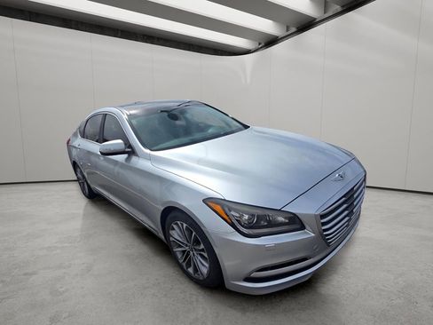 Used 2015 Hyundai Genesis 3.8 w/ Option Group 02 image 11