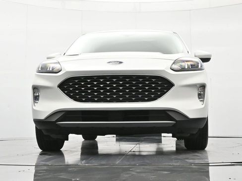Used 2022 Ford Escape SEL w/ Technology Package FWD image 36