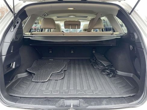 Used 2019 Subaru Outback 2.5i Limited image 33