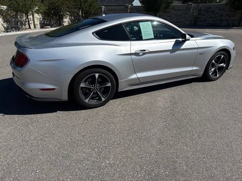 Used 2019 Ford Mustang GT w/ Equipment Group 301A RWD image 8