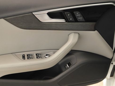 Used 2021 Audi A4 2.0T Premium Plus w/ Premium Plus Package image 23