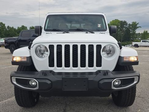 Used 2023 Jeep Gladiator Sport AWD/4WD image 8