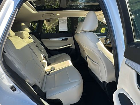 Certified 2021 INFINITI QX50 Luxe image 26