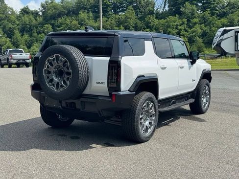 New 2026 GMC Hummer EV SUV AWD/4WD image 7