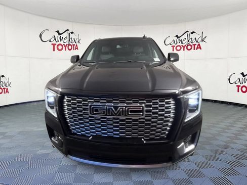 Used 2022 GMC Yukon XL Denali w/ LPO, Denali Black Package AWD/4WD image 6