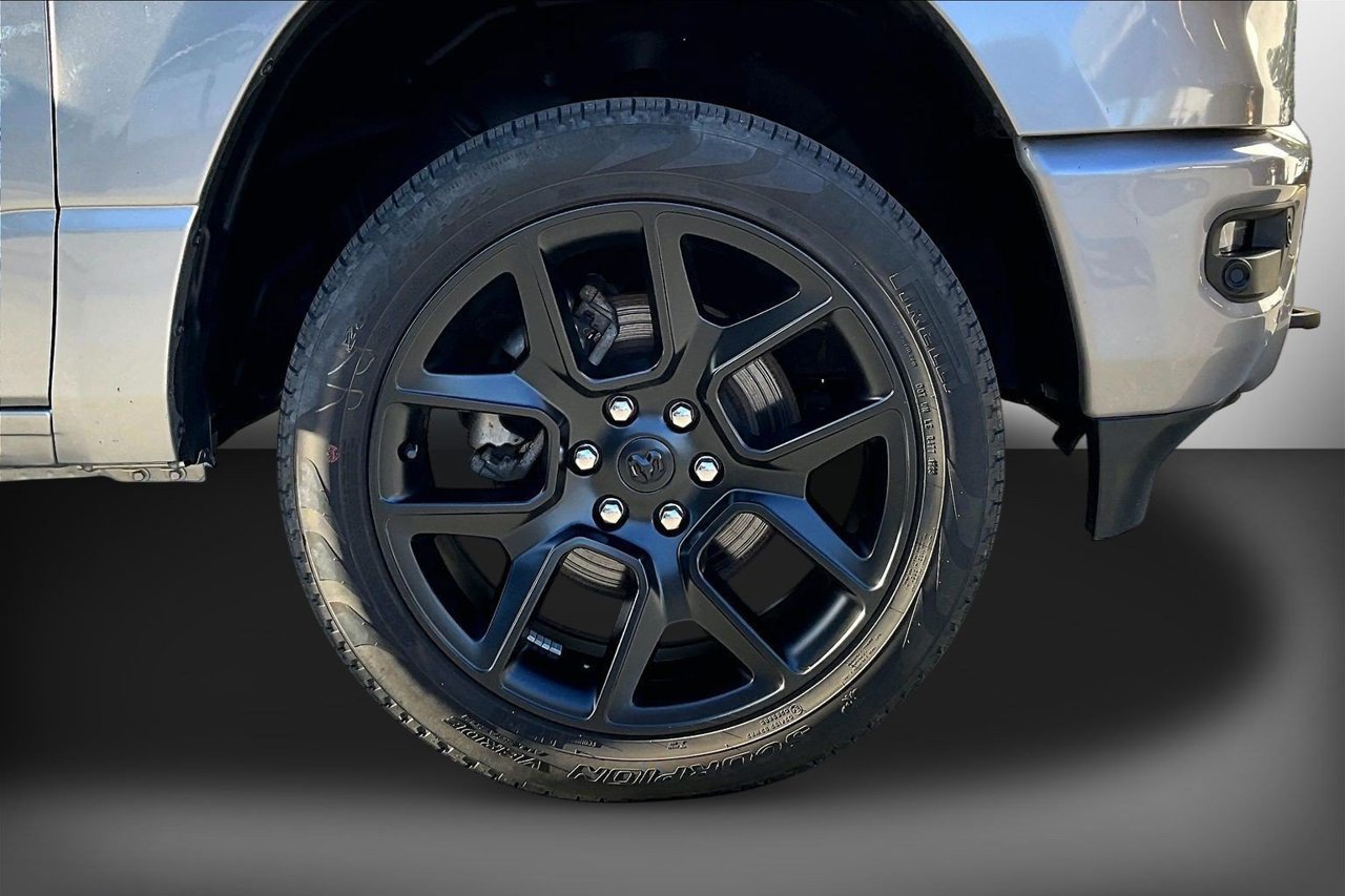 Used 2023 RAM 1500 Laramie AWD/4WD image 34