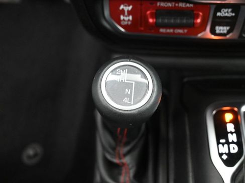 Used 2020 Jeep Gladiator Rubicon image 24