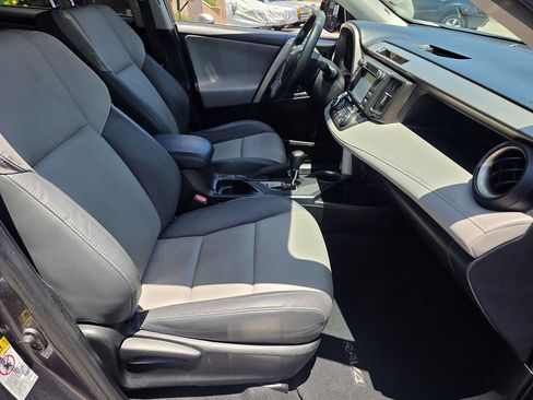 Used 2015 Toyota RAV4 Limited w/ Technology Package FWD image 14