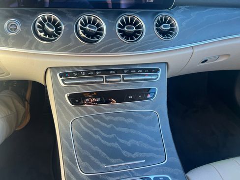Used 2022 Mercedes-Benz E 450 Cabriolet image 20