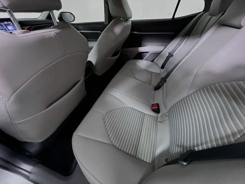 Certified 2021 Toyota Camry SE w/ Convenience Package image 29