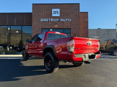 Used 2017 Toyota Tacoma TRD Pro image 6