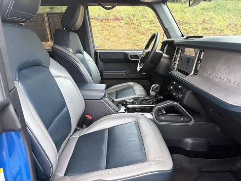 Used 2024 Ford Bronco Outer Banks AWD/4WD image 20