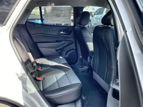 New 2026 Chevrolet Trax LT FWD image 36