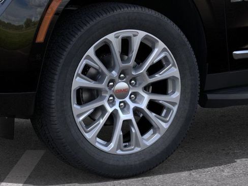 New 2026 GMC Yukon Denali w/ Advanced Technology Package RWD image 9
