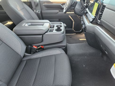 New 2026 Chevrolet Silverado 2500 LT w/ Trail Boss Package AWD/4WD image 11