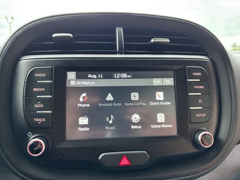 Used 2021 Kia Soul LX FWD image 21