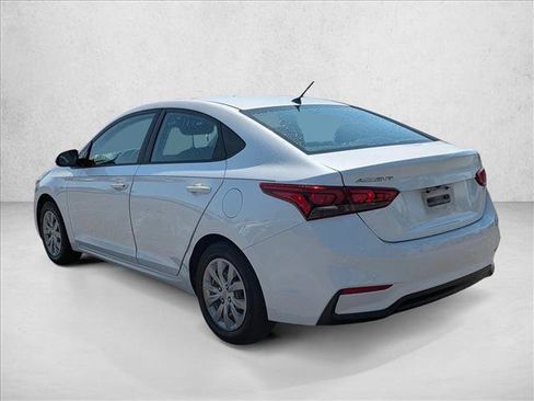 Used 2022 Hyundai Accent SE FWD image 8