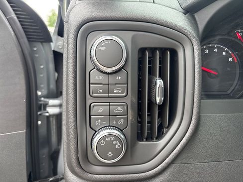 New 2026 GMC Sierra 1500 Pro AWD/4WD image 18