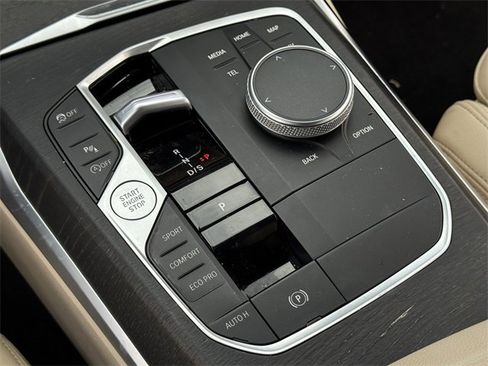 Used 2023 BMW 330i Sedan w/ Driving Assistance Package image 19