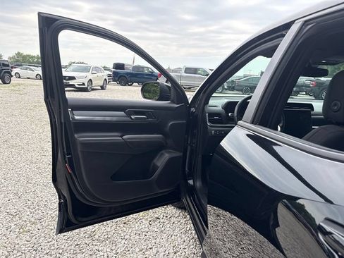 Certified 2025 GMC Terrain Elevation AWD/4WD image 23