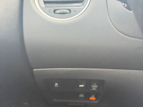 Used 2014 Nissan Pathfinder SL w/ SL Premium Package AWD/4WD image 21