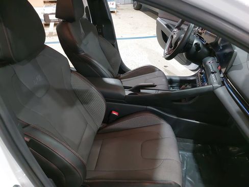 Certified 2024 Hyundai Elantra N Line image 10