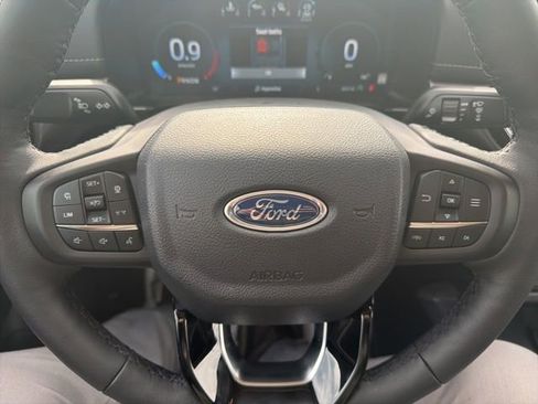 New 2025 Ford Ranger Lariat w/ Trailer Tow Package image 15