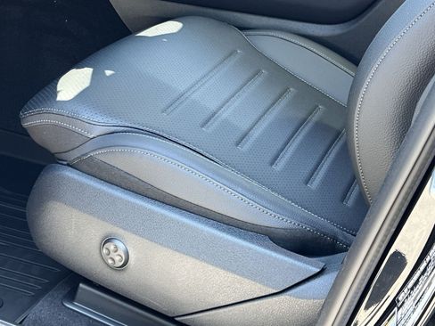 New 2026 Mercedes-Benz GLC 300 4MATIC image 19