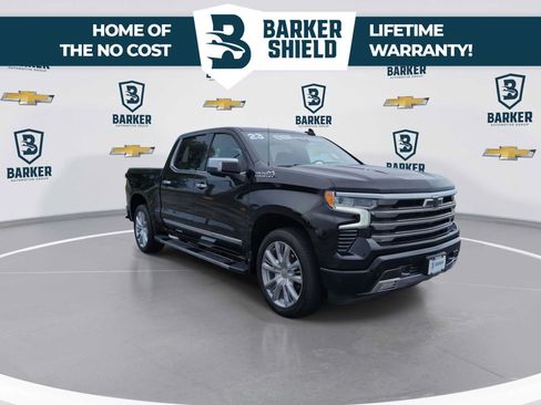 Used 2023 Chevrolet Silverado 1500 High Country w/ High Country Premium Package AWD/4WD image 4