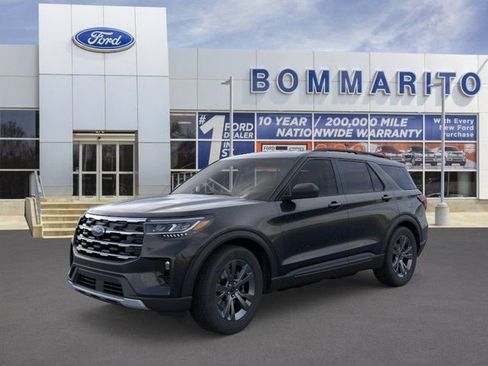 New 2026 Ford Explorer Active w/ Active Comfort Package AWD/4WD image 1