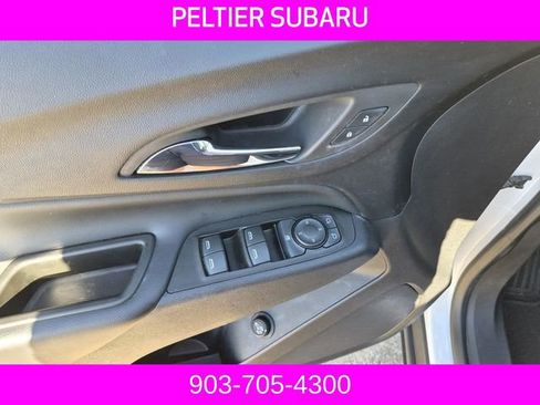 Used 2022 Chevrolet Equinox LT image 24