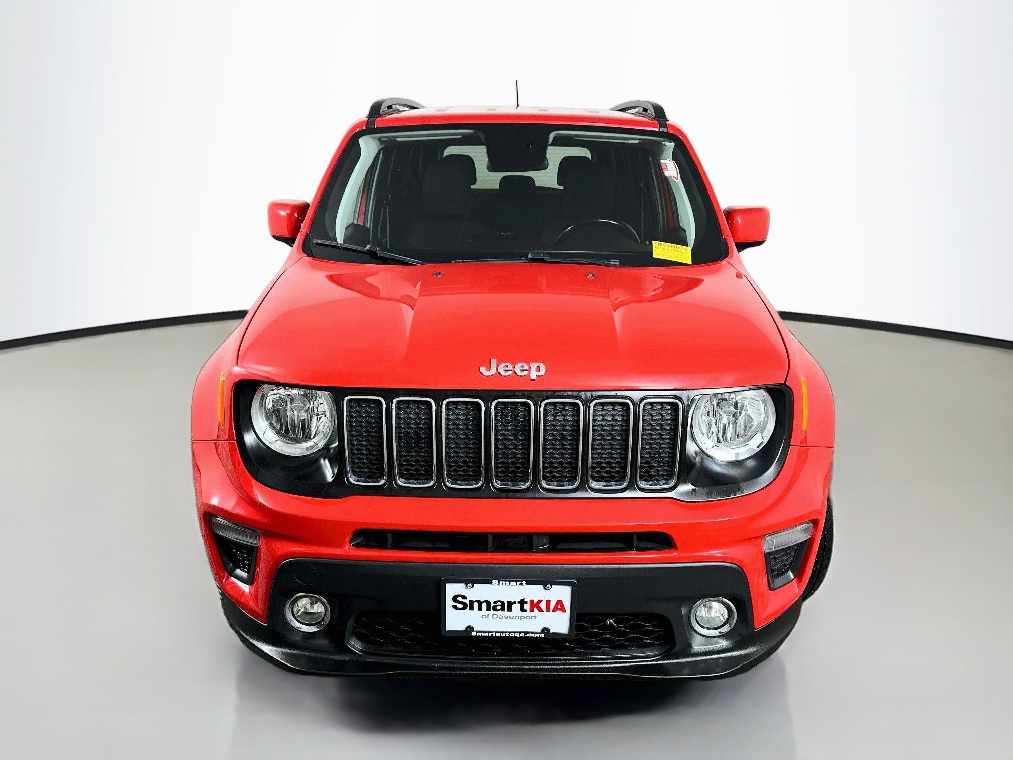 Used 2020 Jeep Renegade Latitude w/ Cold Weather Group AWD/4WD image 2