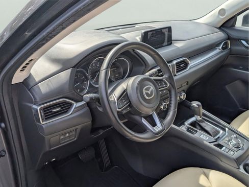 Used 2018 MAZDA CX-5 Touring FWD image 11