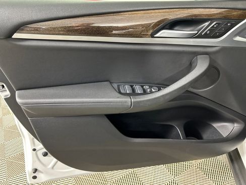 Used 2021 BMW X3 sDrive30i w/ Convenience Package image 11