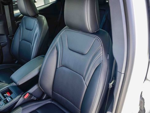 New 2026 Ford Mustang Mach-E Premium image 22