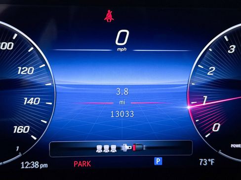 Used 2024 Mercedes-Benz C 300 Sedan image 35