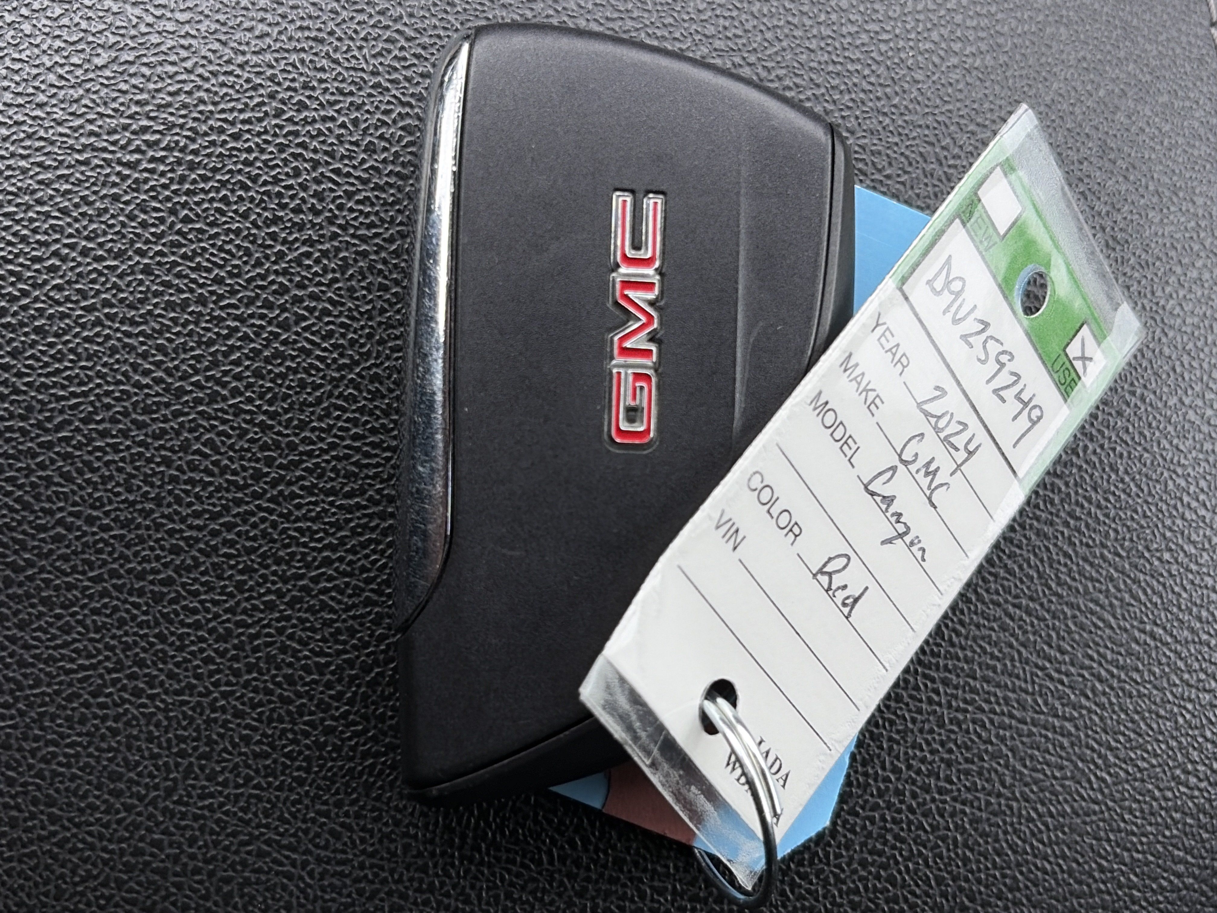 Used 2024 GMC Canyon Elevation w/ Elevation Premium Package AWD/4WD image 32