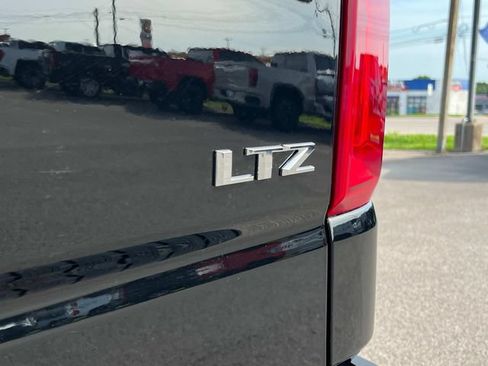 New 2026 Chevrolet Silverado 1500 LTZ w/ LTZ Premium Package RWD image 14