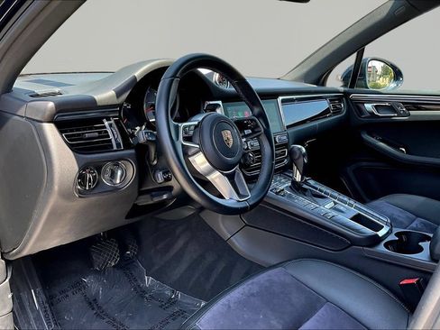 Used 2021 Porsche Macan S AWD/4WD image 18
