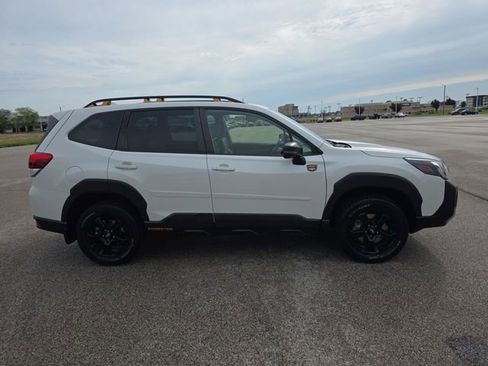 Used 2023 Subaru Forester Wilderness w/ Wilderness Package AWD/4WD image 14