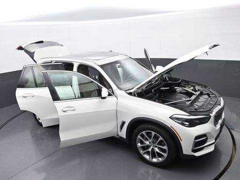 Used 2023 BMW X5 xDrive40i w/ Luxury Seating Package AWD/4WD image 37