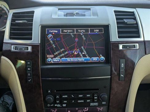 Used 2014 Cadillac Escalade ESV Premium image 13