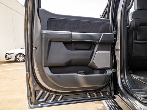 Used 2025 Ford F150 Platinum AWD/4WD image 39