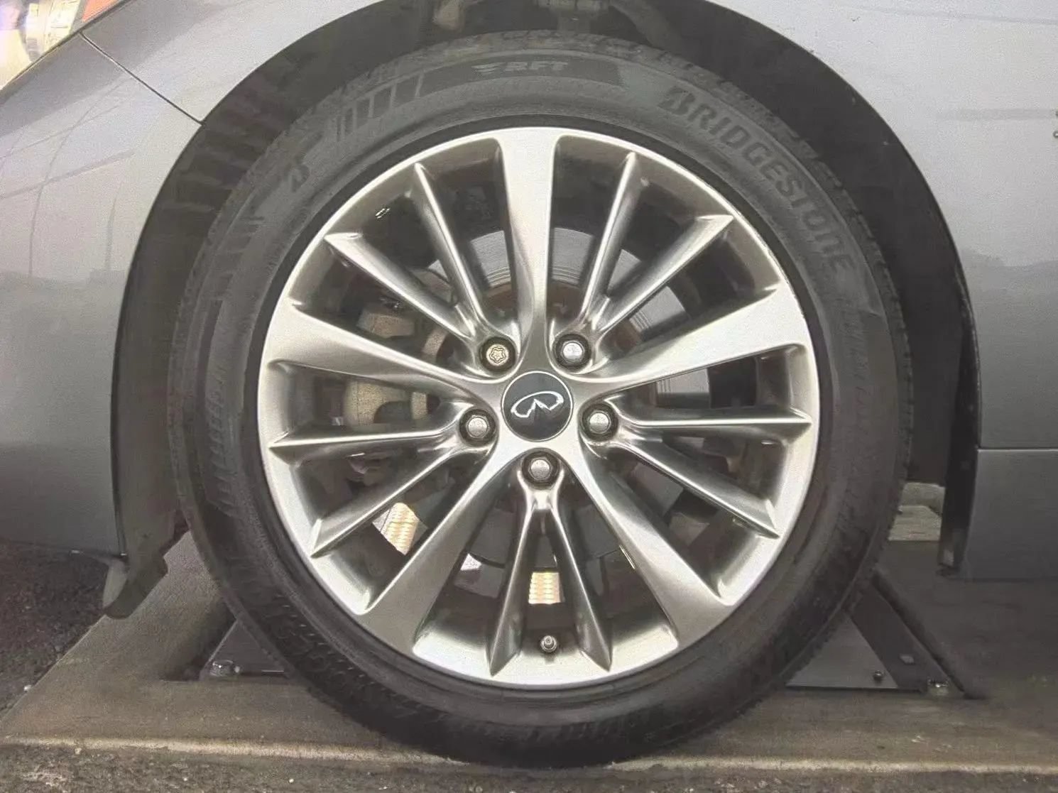 Used 2018 INFINITI Q50 Luxe RWD image 7